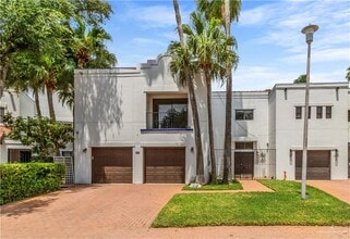 Building Photo - 119 E Sunflower Ave