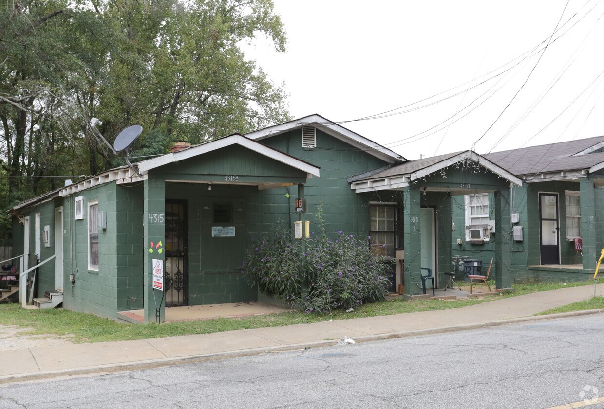 Primary Photo - 4315 17th Ave