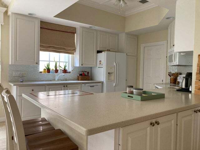 Foto del edificio - 8251 Tobago Ln