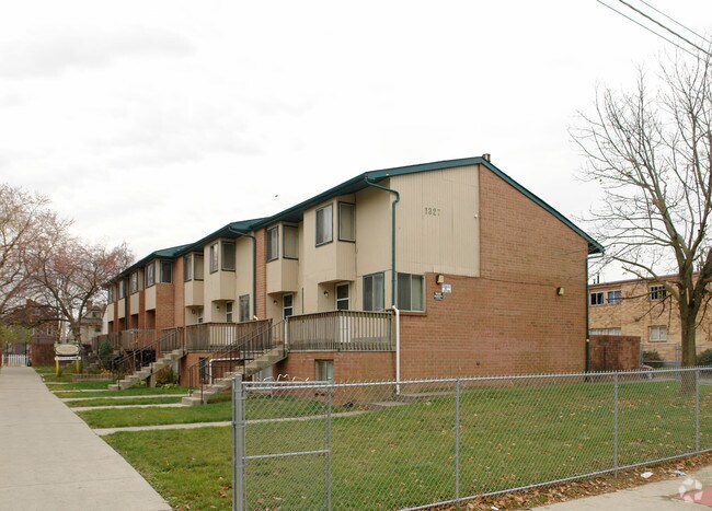 Building Photo - Rosa Parks Apartments