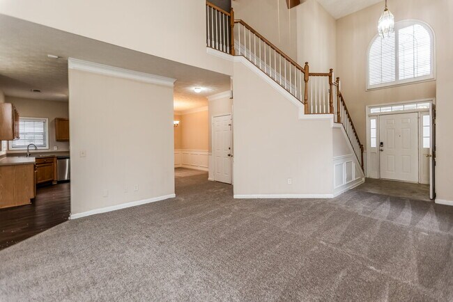 Foto del edificio - 169 Weatherstone Dr