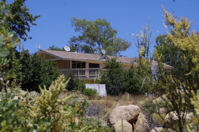 Building Photo - 18988 Via Pamela