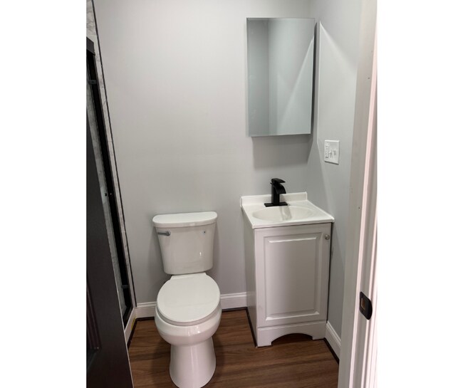 Foto del edificio - 101 Edgewood St