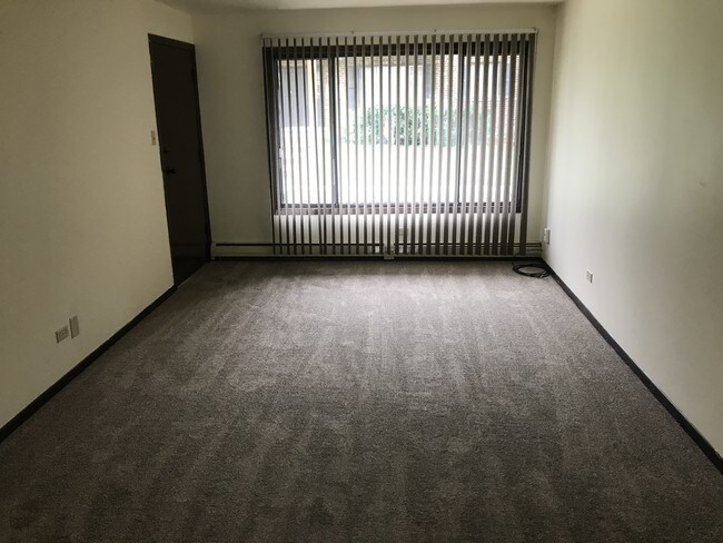 Foto del edificio - 14733 Kilpatrick Ave