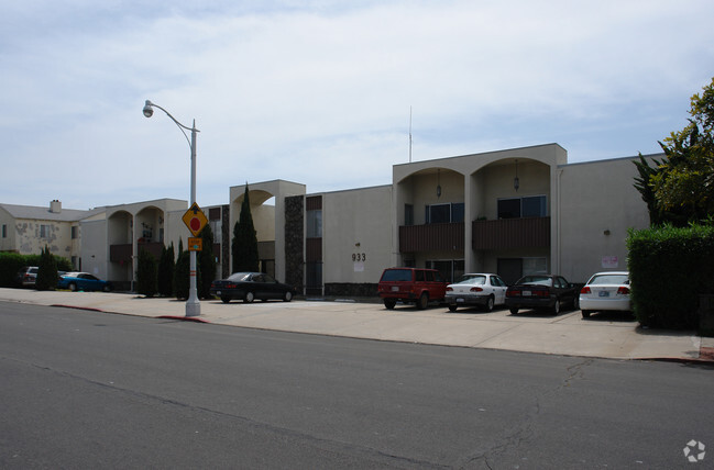 Building Photo - The Diamond House