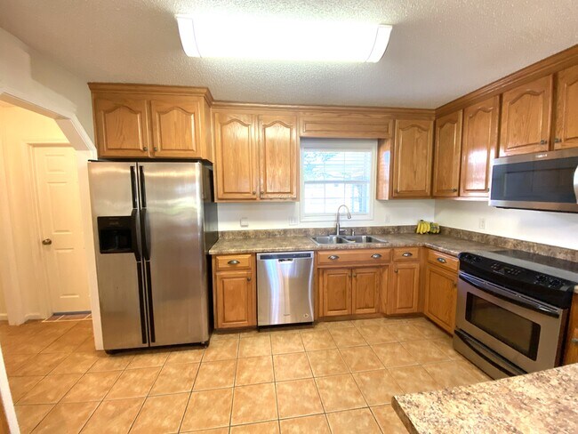 Foto del edificio - 106 Homestead Way
