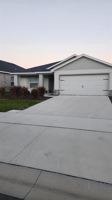 Foto principal - 329 Windy Willow Wy