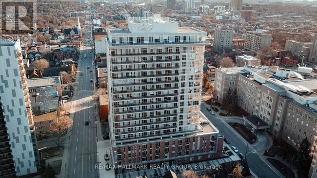 Building Photo - 192 Bronson Ave