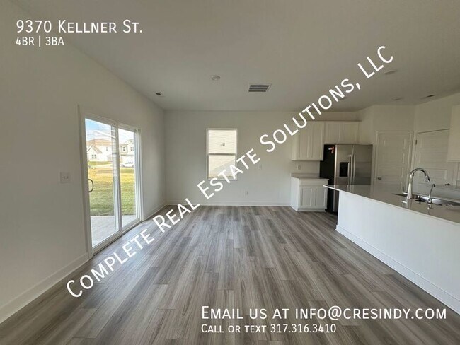 Foto del edificio - Now Showing this 4 BR, 2 1/2 Bath Home loc...