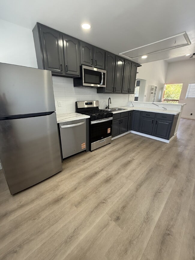 Foto del edificio - Beautifully Remodeled 2-Bedroom Home Near Downtown Livermore