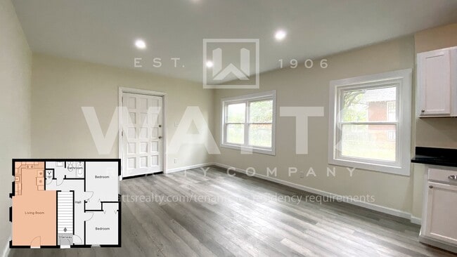 Building Photo - 524 55th St S