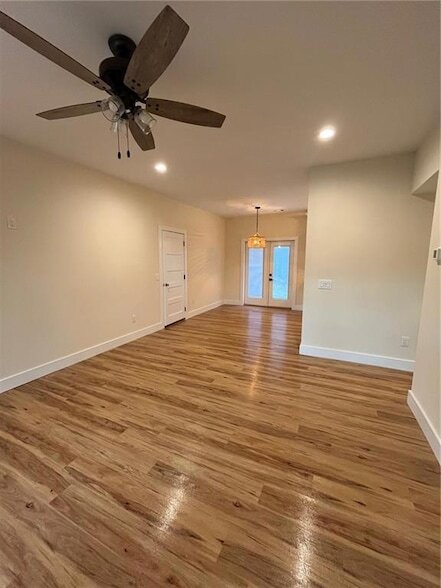 Foto del edificio - 194 Spring Crest Rd