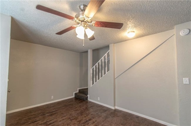 Building Photo - 109 Montego Dr