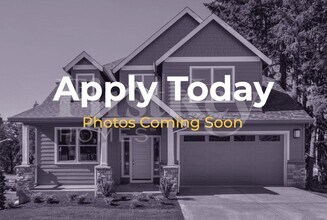 Building Photo - 3291 Moravia Ave