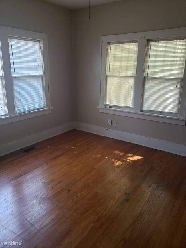 Foto del edificio - 2 br, 1 bath House - 342 N Spruce St House