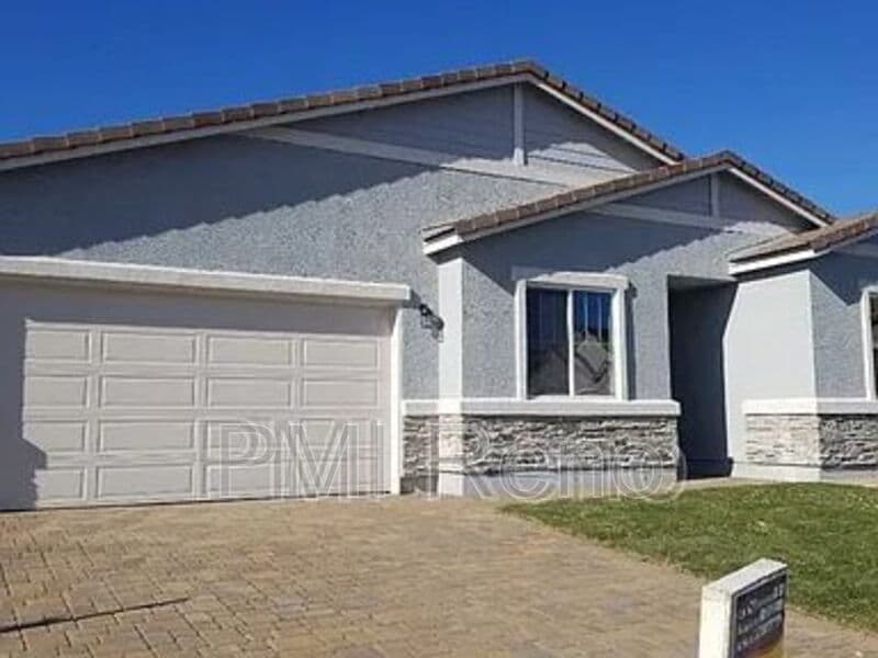 Foto principal - 8402 Simsbury Dr