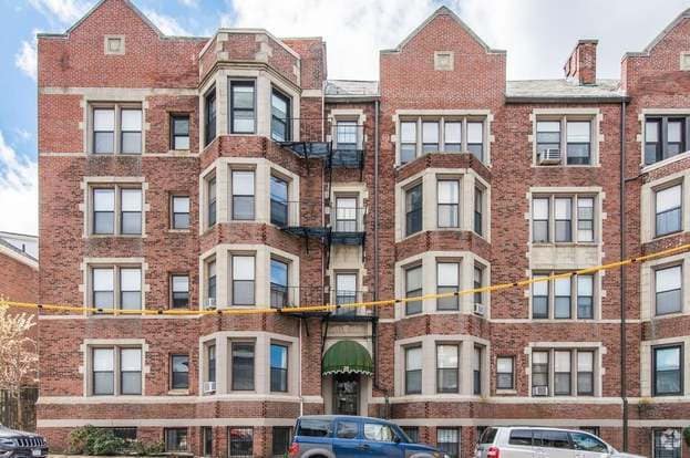 Building - 26 Commonwealth Ter