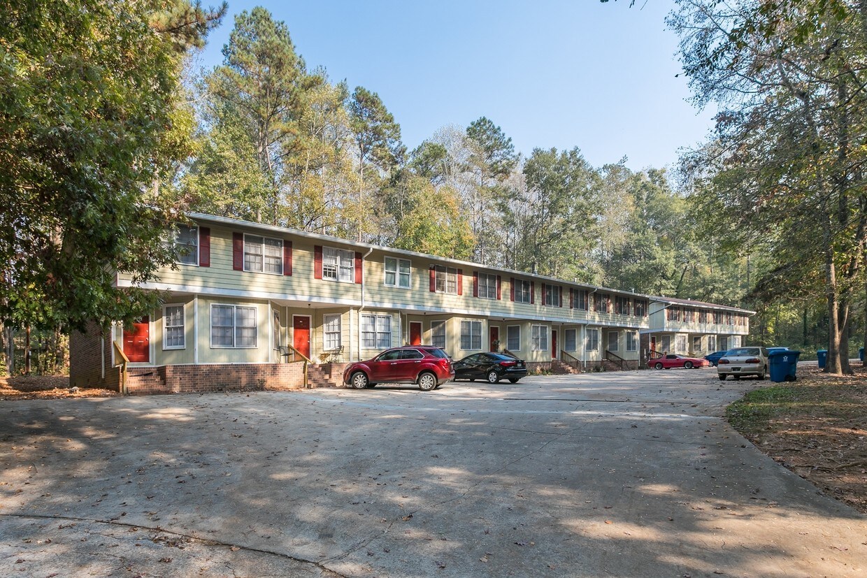 Primary Photo - 300 Highland Park Dr