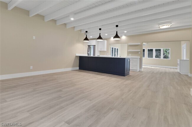 Building Photo - 5150 Sand Dollar Ln