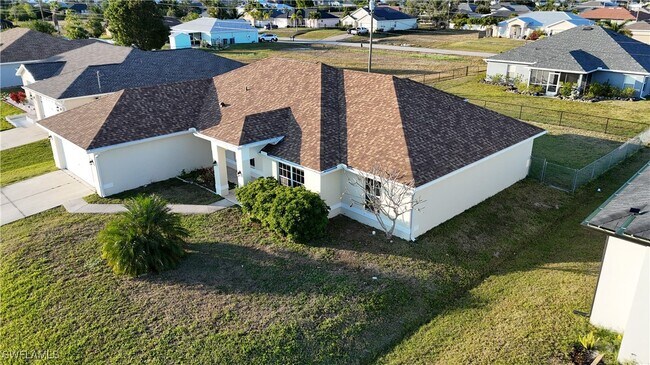 Foto del edificio - 203 NW 13th St