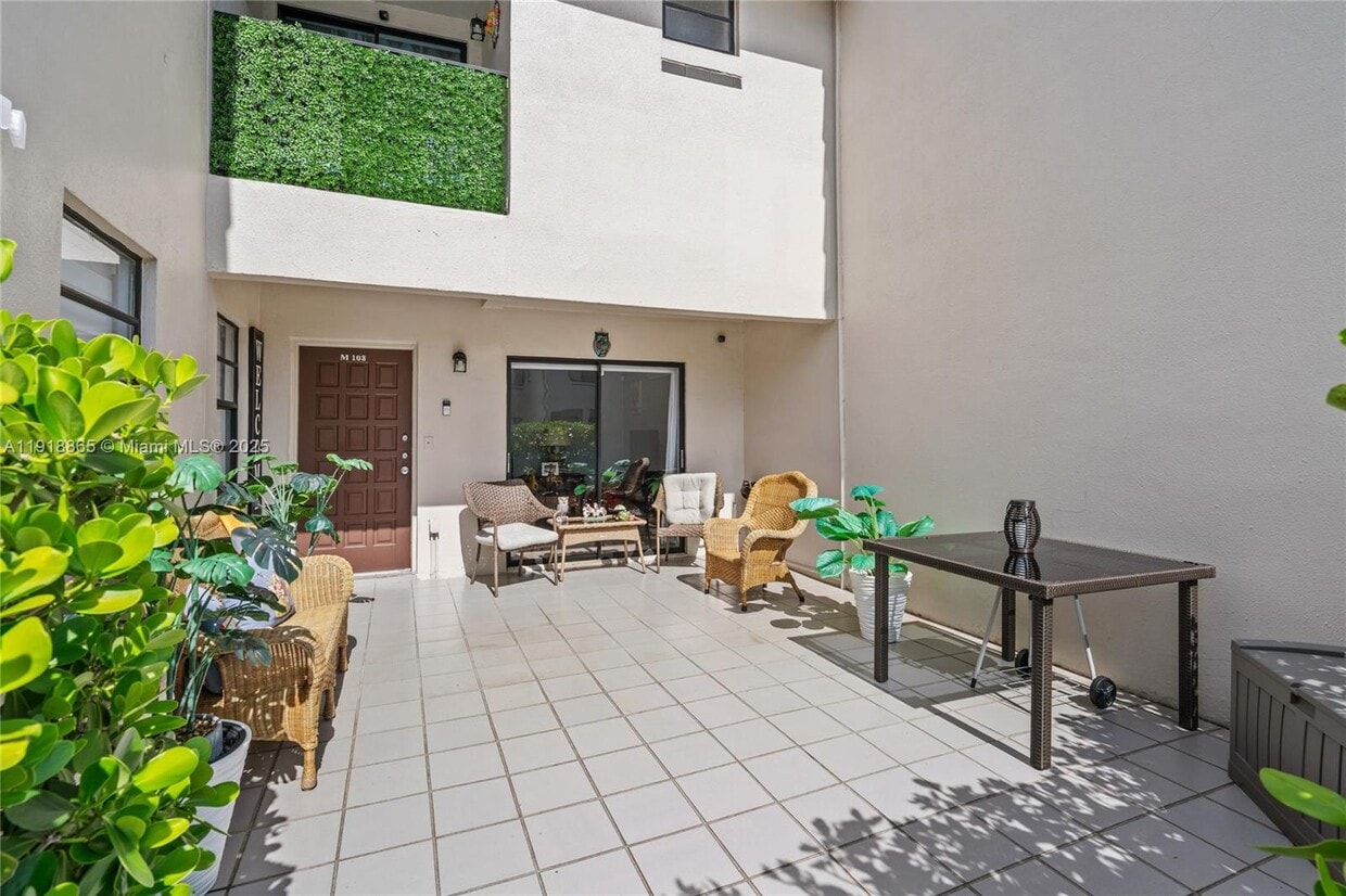 Foto principal - 13412 SW 62nd St