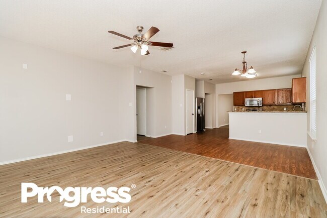 Building Photo - 4309 Falcon Perch Cir