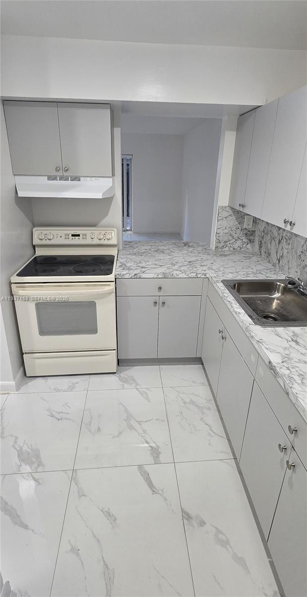 Foto del edificio - 11150 SW 196th St