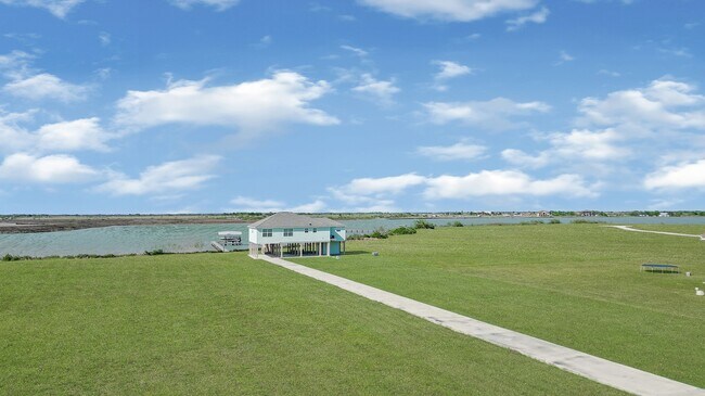 Foto del edificio - 747 Waypoint Dr