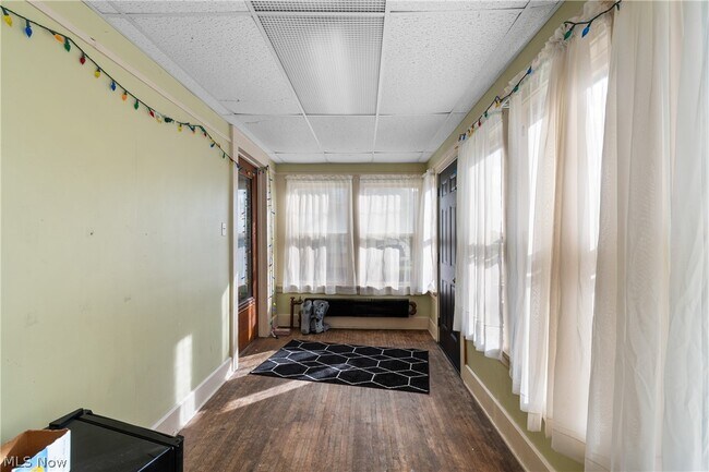 Foto del edificio - 2372 S Union Ave