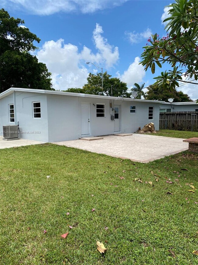 Foto del edificio - 11350 SW 56th St