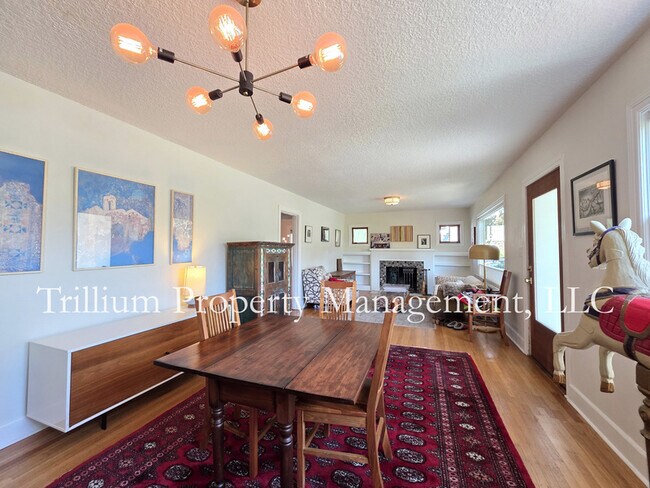 Foto del edificio - 3015 NE 67th Ave