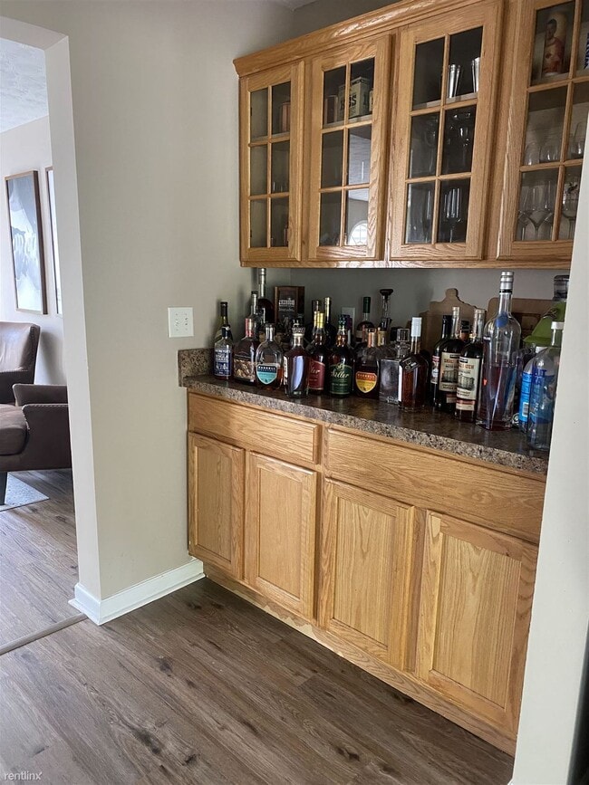 Building Photo - 3 br, 2.5 bath Condo - Village Terrace 181...