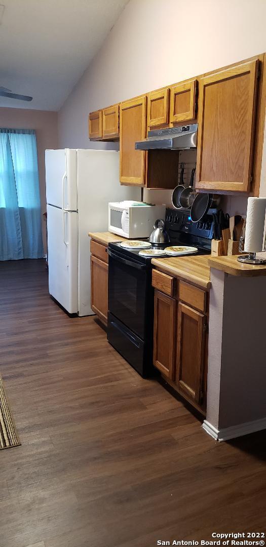 Foto del edificio - 8070 Misty Canyon