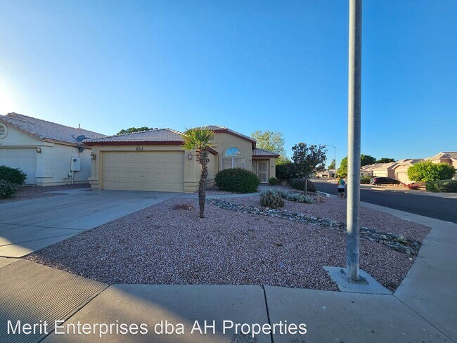 Foto del edificio - 3 br, 2 bath House - 6713 E MANNING ST