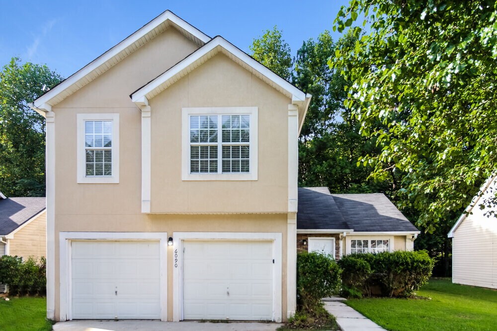 Foto principal - 6090 Crooked Creek Dr.