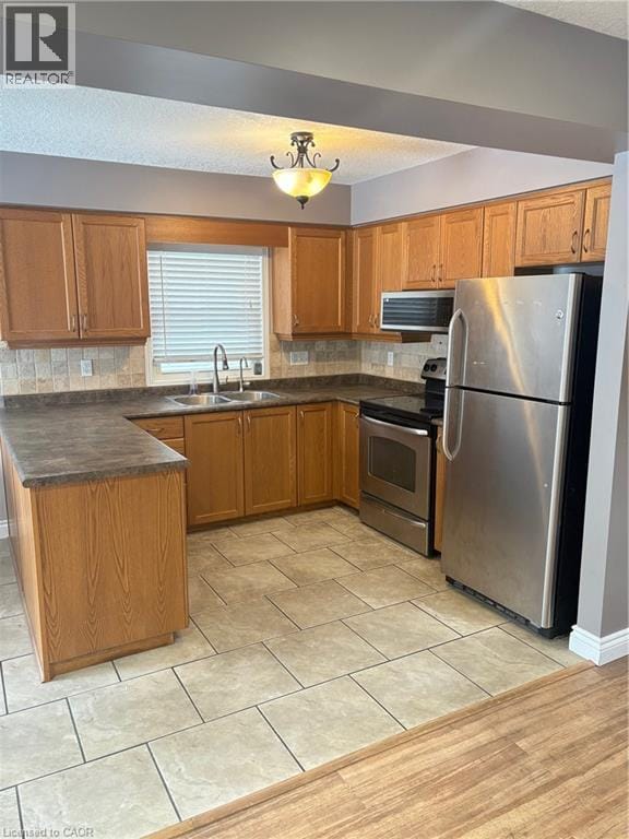 Building Photo - 51 Sophia Crescent