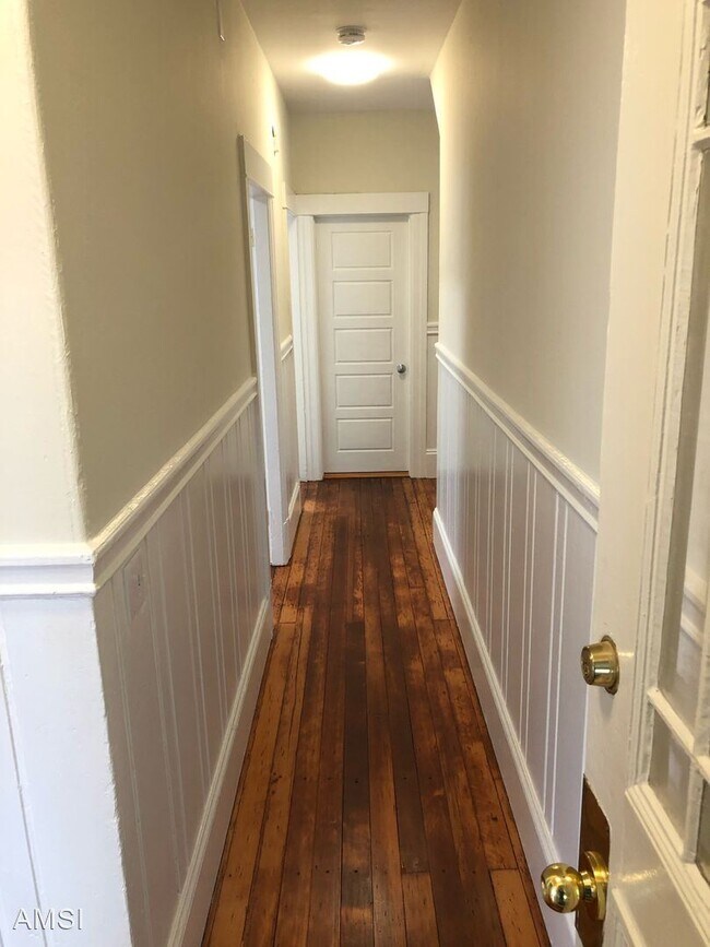 Foto del edificio - 1 br, 1 bath House - 1327 Lyon Street A