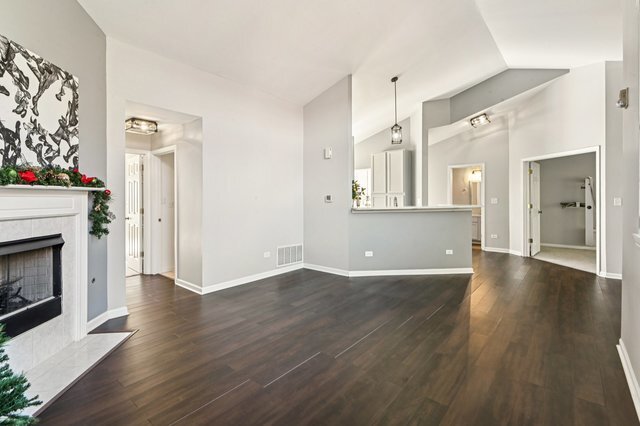 Building Photo - 2227 Waterleaf Ct