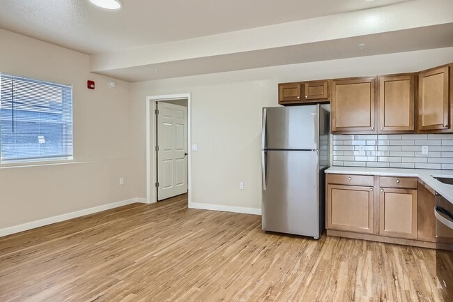 Photo - 1391 Carr St Apartment