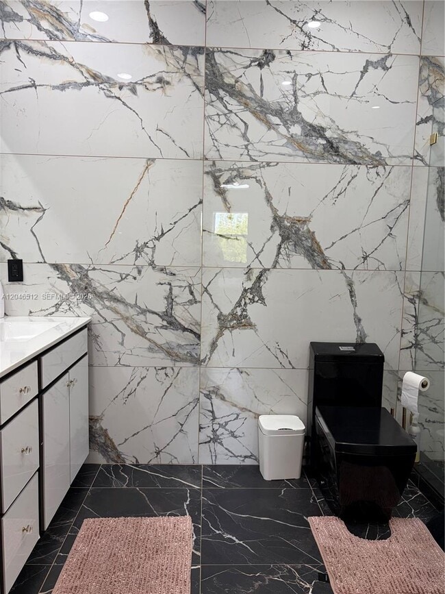 Foto del edificio - 3409 W 92nd Pl