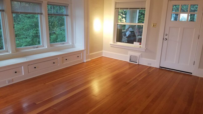 Foto del edificio - 3738 SW Patton Rd