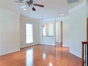 Foto del edificio - 9126 Lakes at 610 Dr
