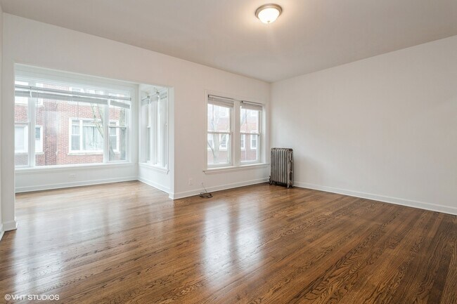 Foto del edificio - 6567 N Lakewood Ave