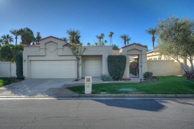 Foto del edificio - 75273 Spyglass Dr