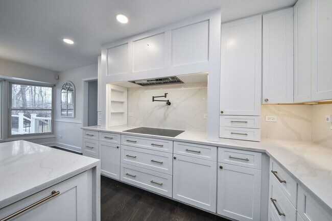 Foto del edificio - 945 Anne Rd