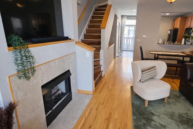 Building Photo - 2331 N Lister Ave