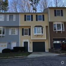 Building Photo - 5907 Dixon Dr