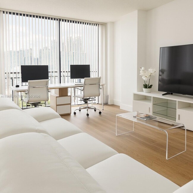 Building Photo - 17021 N Bay Rd