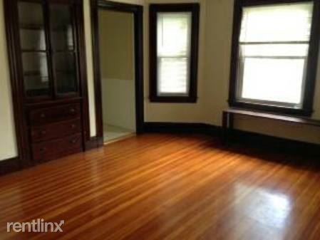 3 br, 1 bath - 66 Bedford St # 2 - 3 br, 1 bath  - 66 Bedford St # 2