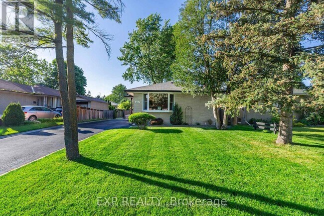 Building Photo - 447 Taylor Mills Dr S